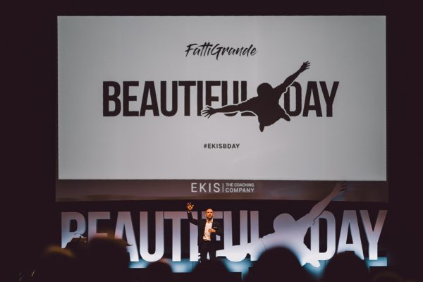 2018_Beautiful-Day-32